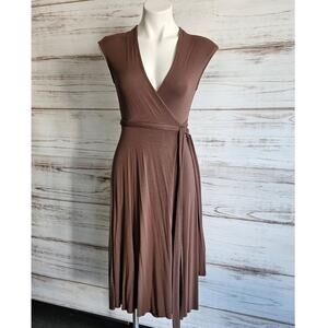 Frenzy Brown Jersey Knit Sleeveless Wrap Dress sz Small